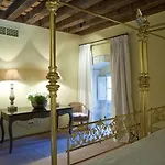 Palacio De Montarco