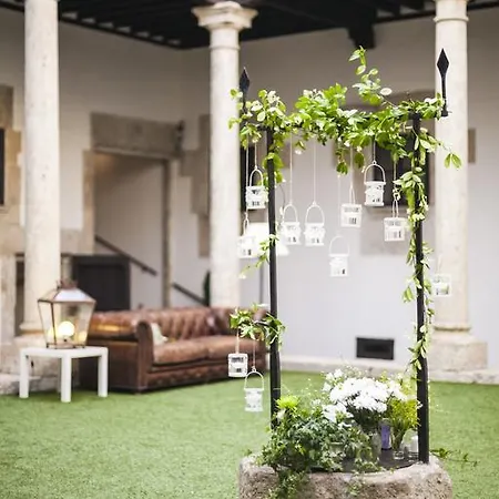 Hotel Palacio De Montarco 4*